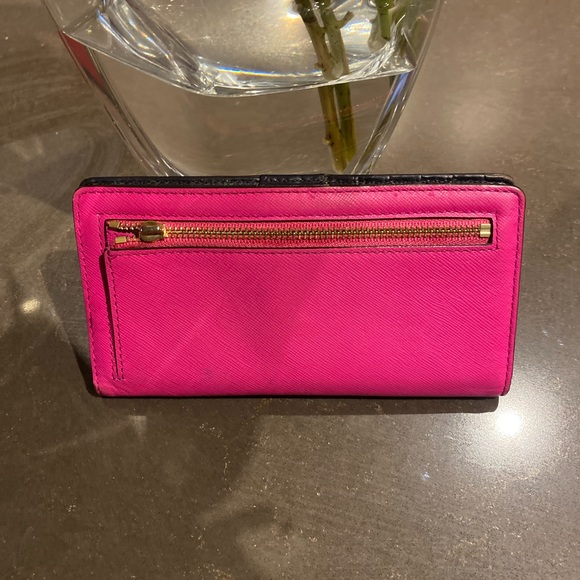 Kate Spade Wallet - Picture 4 of 4